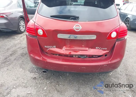 2013 Nissan Rogue Sv z USA, uszkodzony, nr VIN JN8AS5MV1DW628173